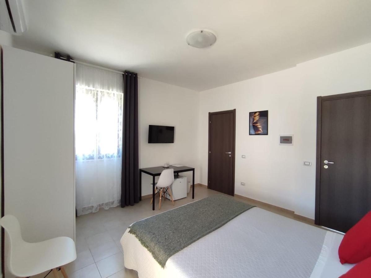 אבולה Cristian Rooms מראה חיצוני תמונה