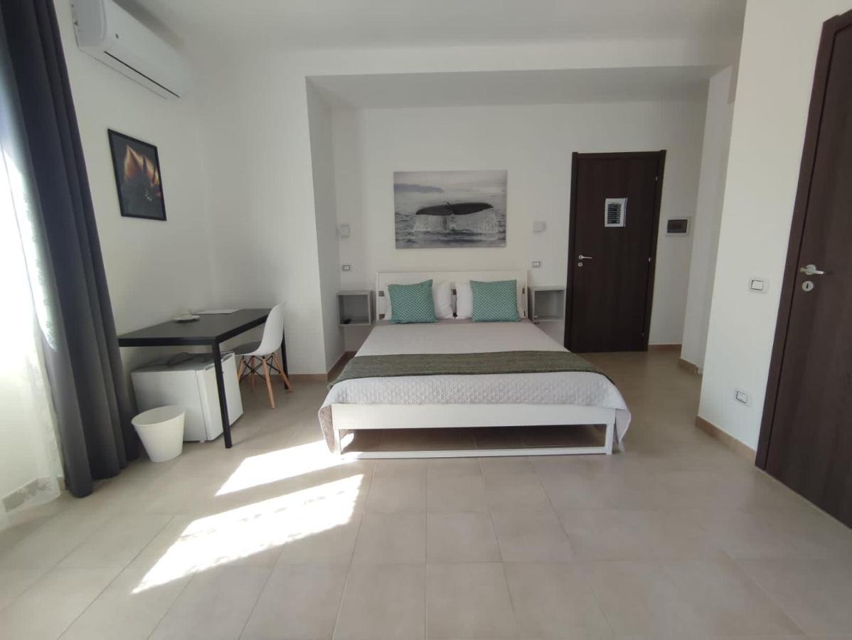 אבולה Cristian Rooms מראה חיצוני תמונה