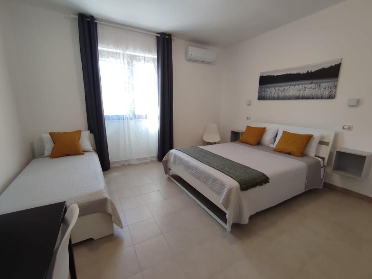 אבולה Cristian Rooms מראה חיצוני תמונה