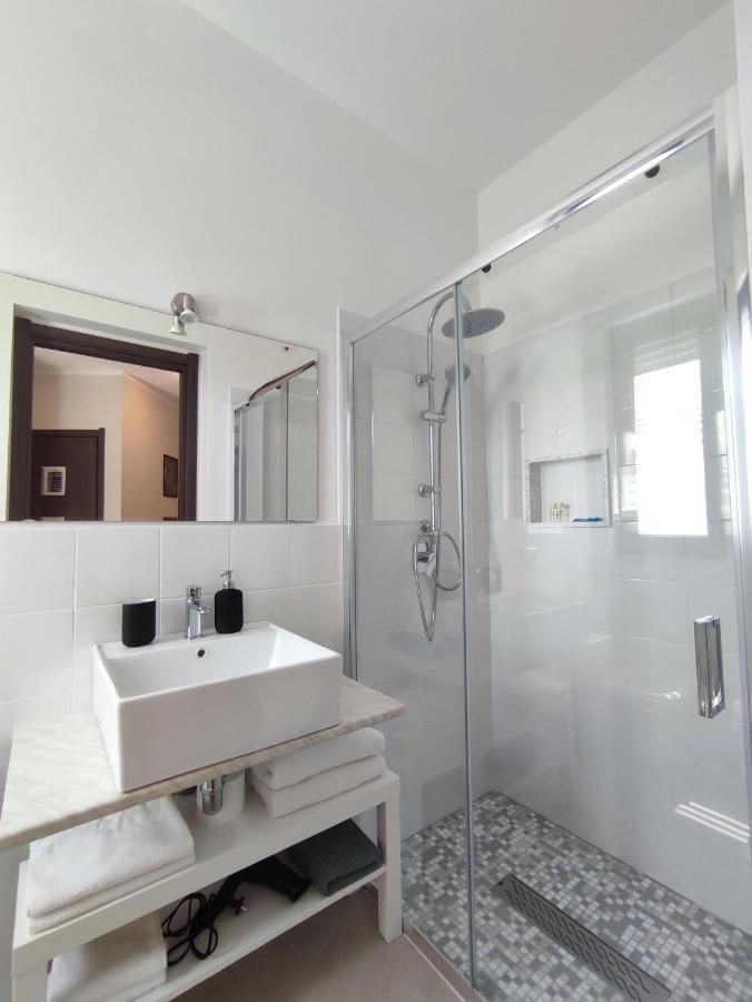 אבולה Cristian Rooms מראה חיצוני תמונה