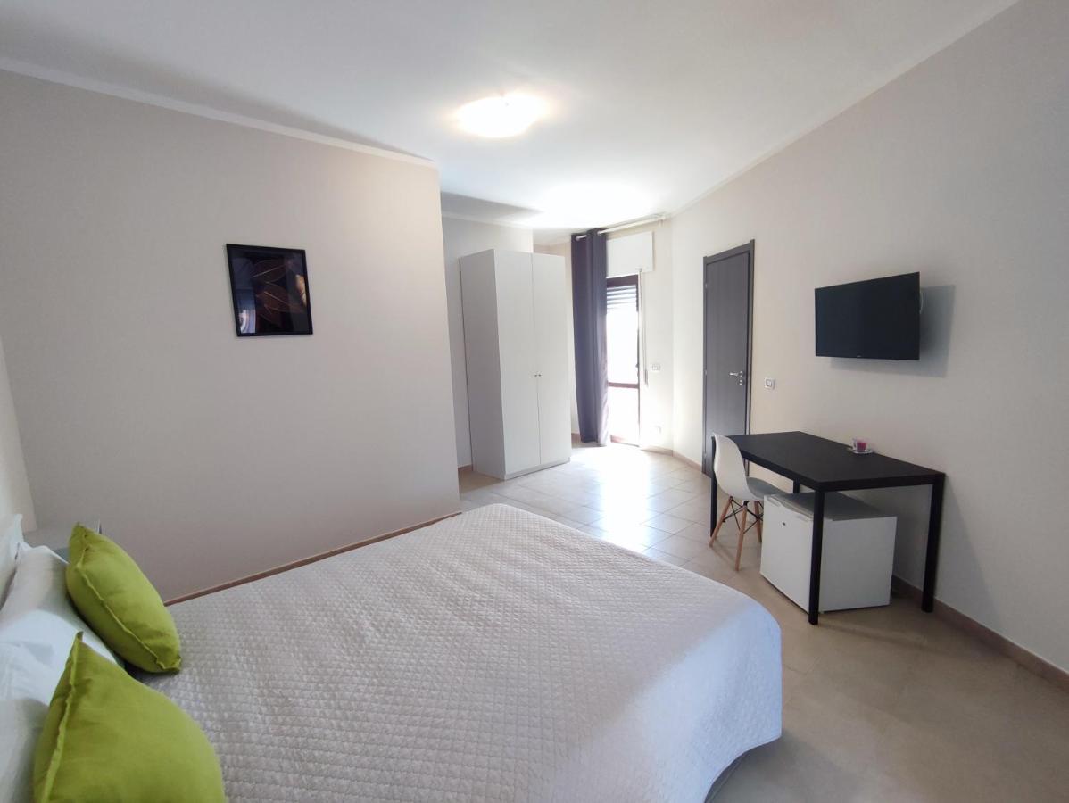 אבולה Cristian Rooms מראה חיצוני תמונה